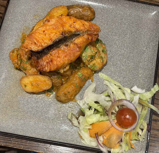 Photo of Rokka Turkish Mediteranean Bar & Grill - 24 High St S, Rushden NN10 0QX